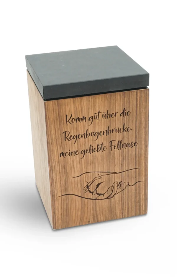 Tierurne aus Holz dunkelbraun mit schwarzem Deckel Hand und Pfote und Spruch komm gut über die Regenbogenbrücke